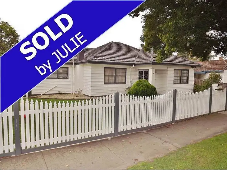 82 Hennessey Street, Moe VIC 3825