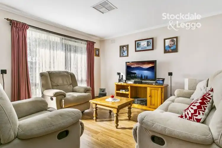 Sixth view of Homely house listing, 7 FLINDERS COURT, Cranbourne North VIC 3977