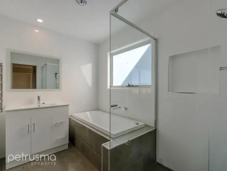 Sixth view of Homely townhouse listing, 2/31 Burnett Street, Sorell TAS 7172