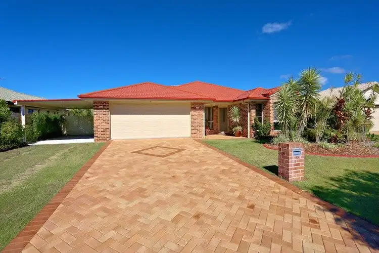 33 Sandheath Place, Ningi QLD 4511