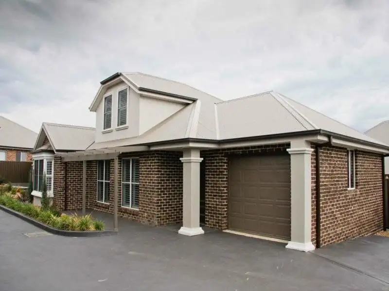 Main view of Homely townhouse listing, 6/18 Whitney Place, Orange NSW 2800