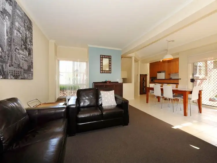 3/34 Bent Street, Altona VIC 3018