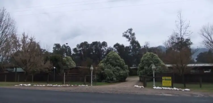 Second view of Homely unit listing, 7/7055 Great Alpine Rd, Porepunkah VIC 3740