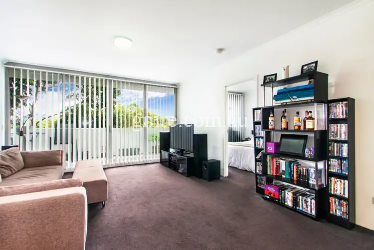 28/2 Hutchinson Walk, Zetland NSW 2017