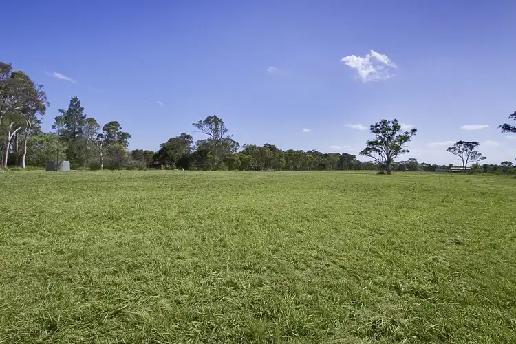 688-696 Richmond Road, Berkshire Park NSW 2765