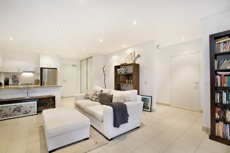 Third view of Homely apartment listing, 3/617 King Street, Newtown NSW 2042