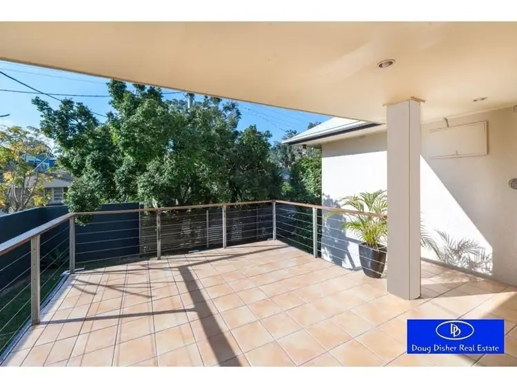30 Salisbury Street, Indooroopilly QLD 4068