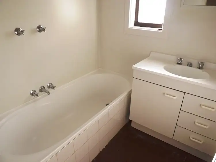 Fifth view of Homely house listing, 78 Orana Avenue, Cooma NSW 2630