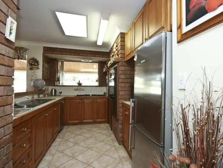 Third view of Homely house listing, 10 Amber Way, Thornlie WA 6108