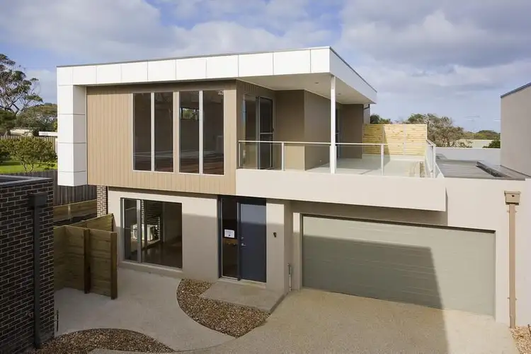 3/20-22 Surf Coast Highway, Torquay VIC 3228