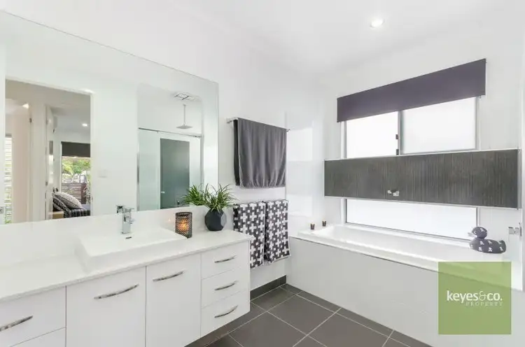 Sixth view of Homely house listing, 38 Mallorca Circuit, Burdell QLD 4818
