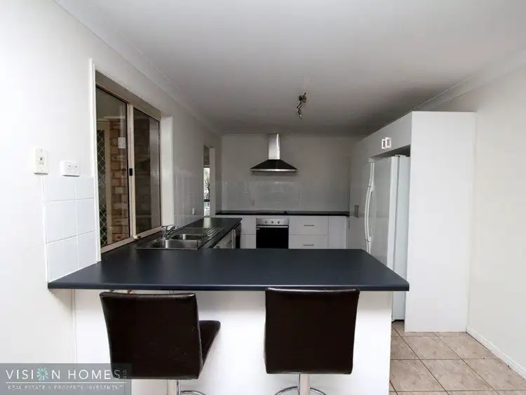 Fifth view of Homely house listing, 11 Seymore ct, Boronia Heights QLD 4124