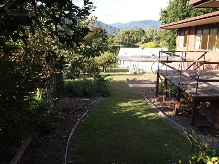 Seventh view of Homely house listing, 8 Dallas Court, Bright VIC 3741