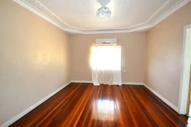 Fifth view of Homely house listing, 1 PRYDE STREET, Esk QLD 4312
