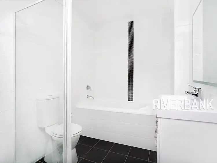 Fifth view of Homely unit listing, 70/13-19 Pastoral Circuit, Pemulwuy NSW 2145