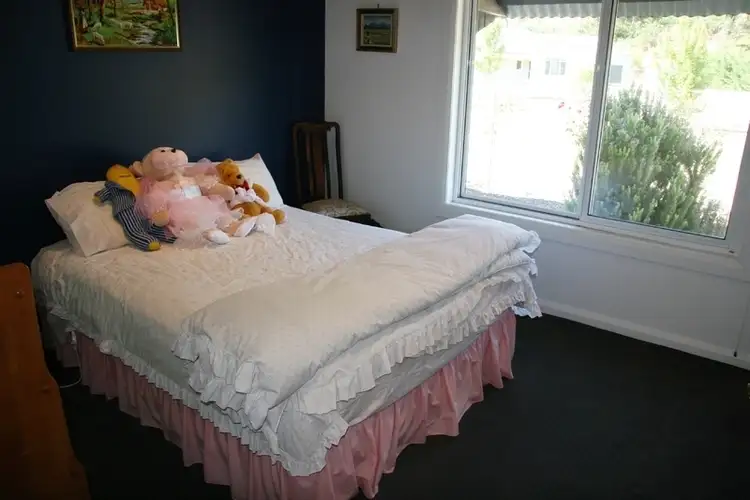 Fifth view of Homely house listing, 4 Louie Court, Bright VIC 3741