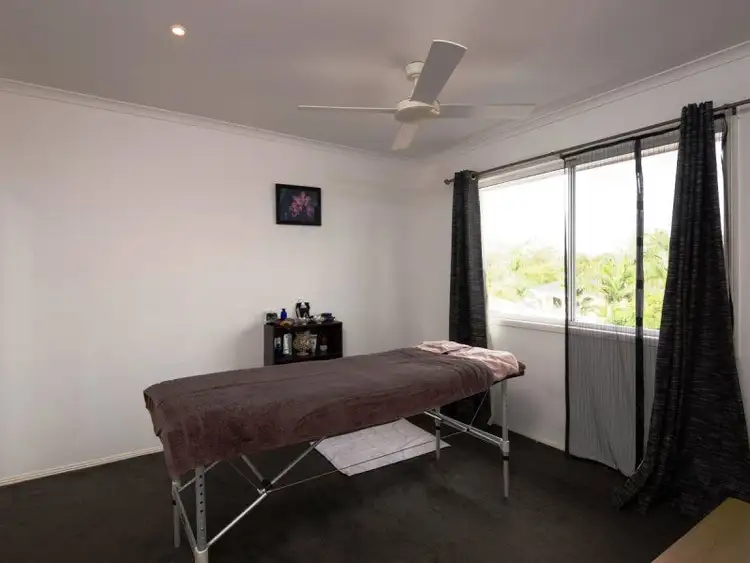 Seventh view of Homely house listing, 2 Leet Ct, Arundel QLD 4214