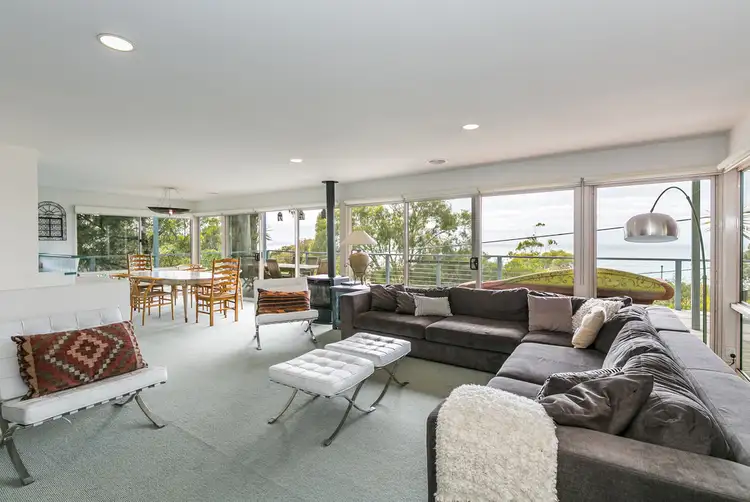 24 Hopetoun Terrace, Lorne VIC 3232