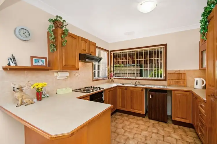 Second view of Homely villa listing, 1/185 West Street, Umina Beach NSW 2257