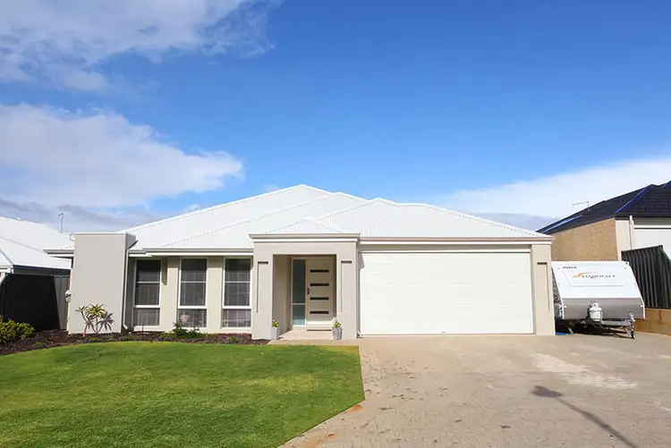 43 Wallangara Road, Carramar WA 6031