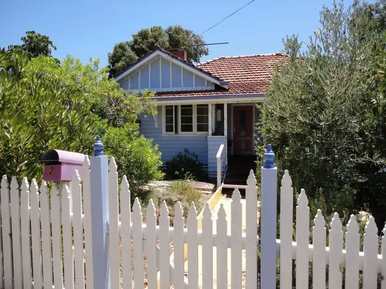 Third view of Homely house listing, 2 Snook Crescent, Hilton WA 6163