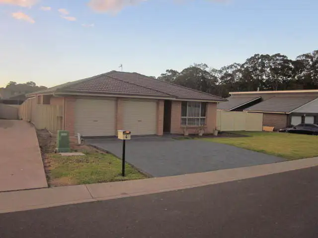 4 Alpina Pl, Worrigee NSW 2540