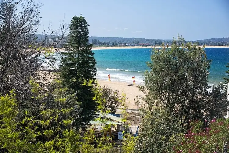 Second view of Homely townhouse listing, 4/7 Brissenden Avenue, Collaroy NSW 2097