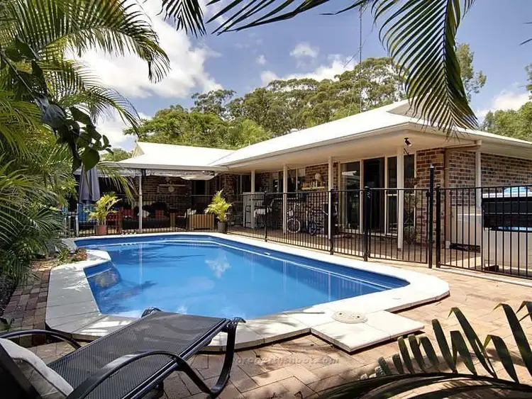 6 Troon Court, Tewantin QLD 4565