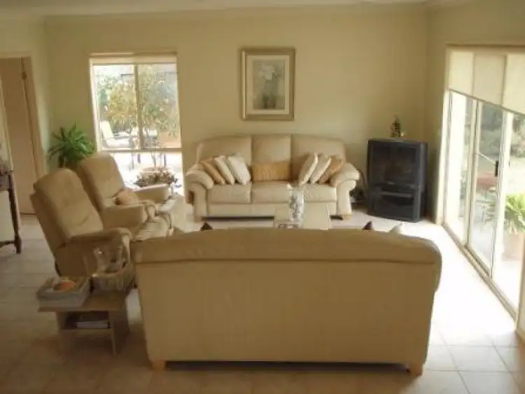 Second view of Homely house listing, 20 Staples Way, Seabrook VIC 3028