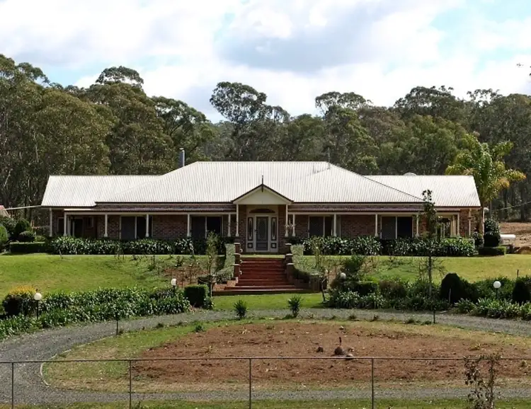 61 Mount Luke Road, Geham QLD 4352