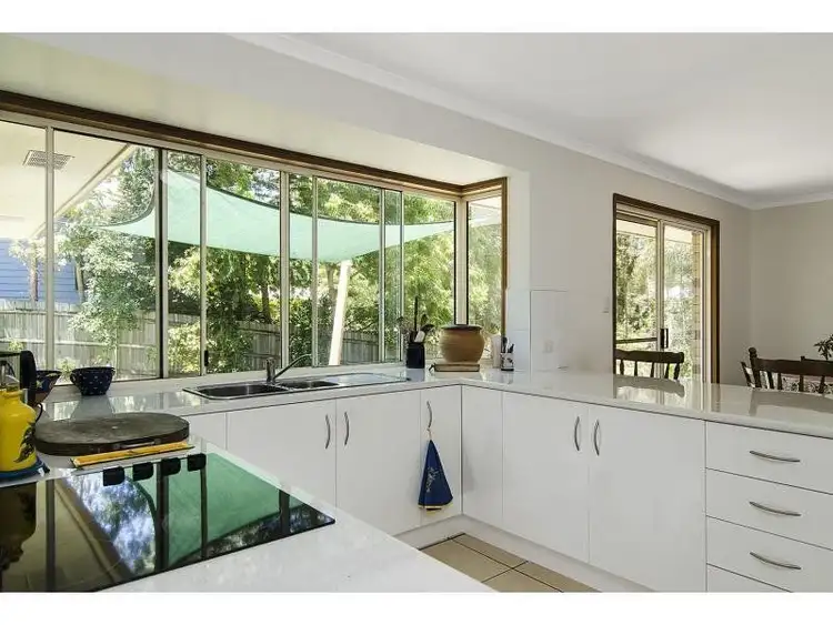 101 Outlook Drive, Tewantin QLD 4565
