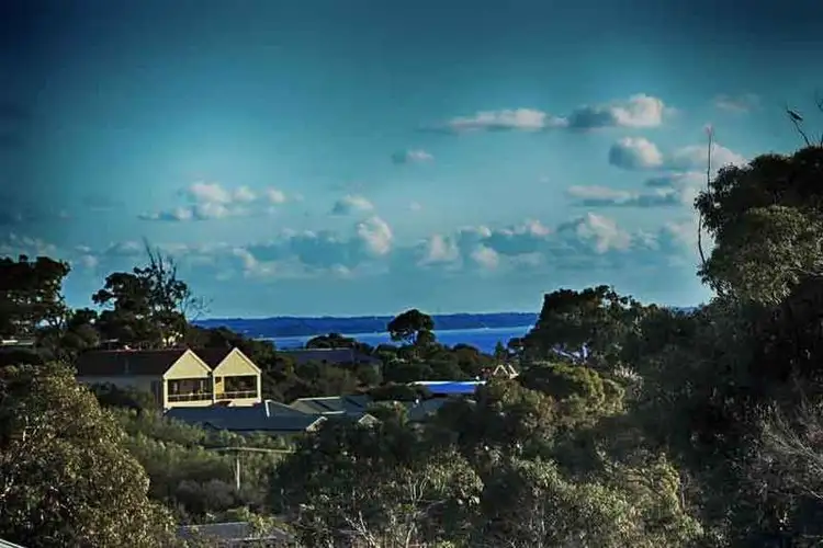 57 Fairbairn ave, Mount Martha VIC 3934