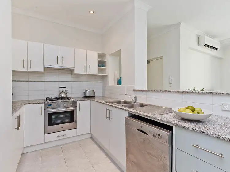 Sixth view of Homely apartment listing, 8/134 Aberdeen Street, Northbridge WA 6003