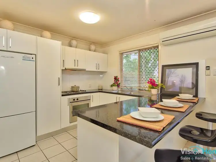 Fifth view of Homely house listing, 2 Leonie Place, Doolandella QLD 4077