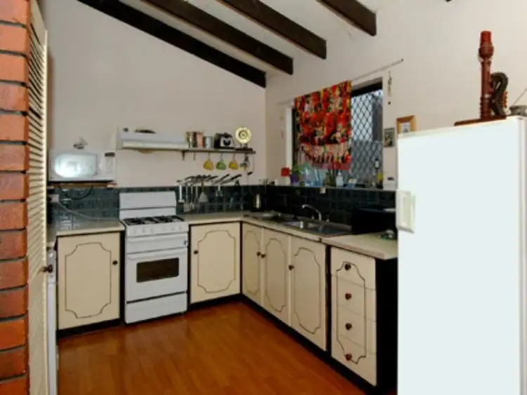 Seventh view of Homely house listing, 11 Banksia Circle, Thornlie WA 6108