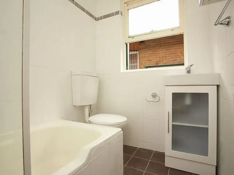 Fourth view of Homely unit listing, 2/56A Harrow Road, Stanmore NSW 2048
