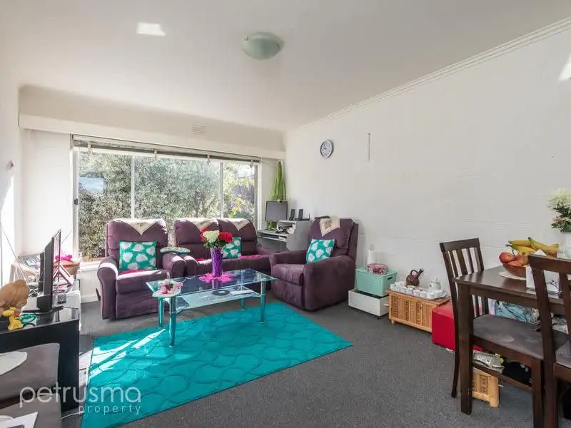 Main view of Homely unit listing, 8/91 Hill Street, West Hobart TAS 7000