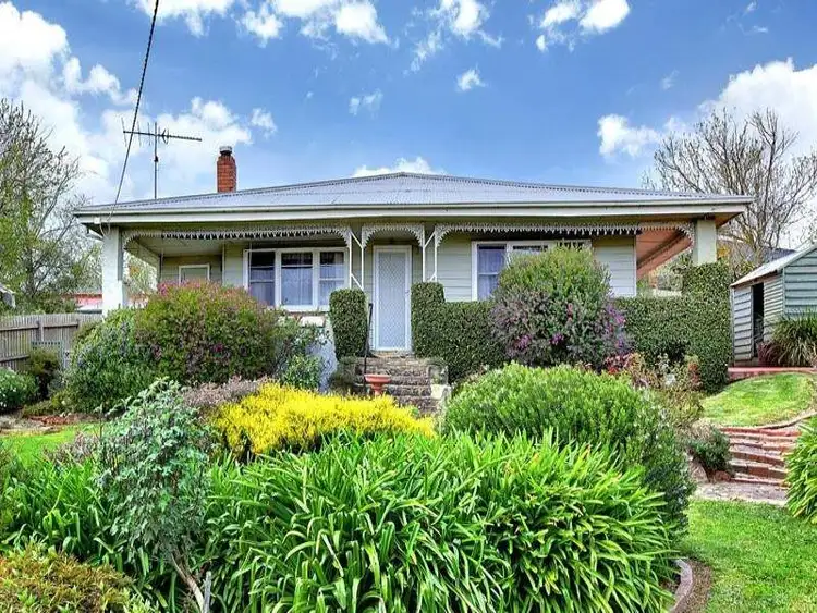16 ALBERT STREET, Kilmore VIC 3764