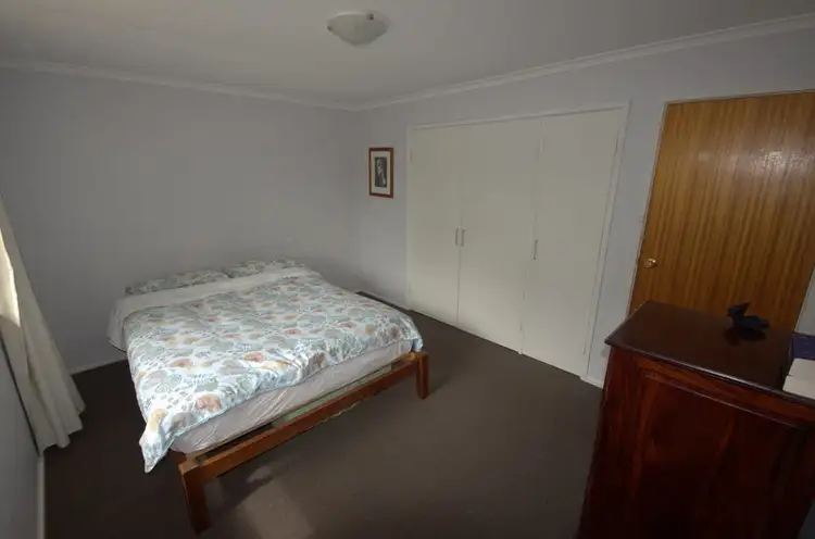 Sixth view of Homely house listing, 84 Degraves Crescent, Wanniassa ACT 2903