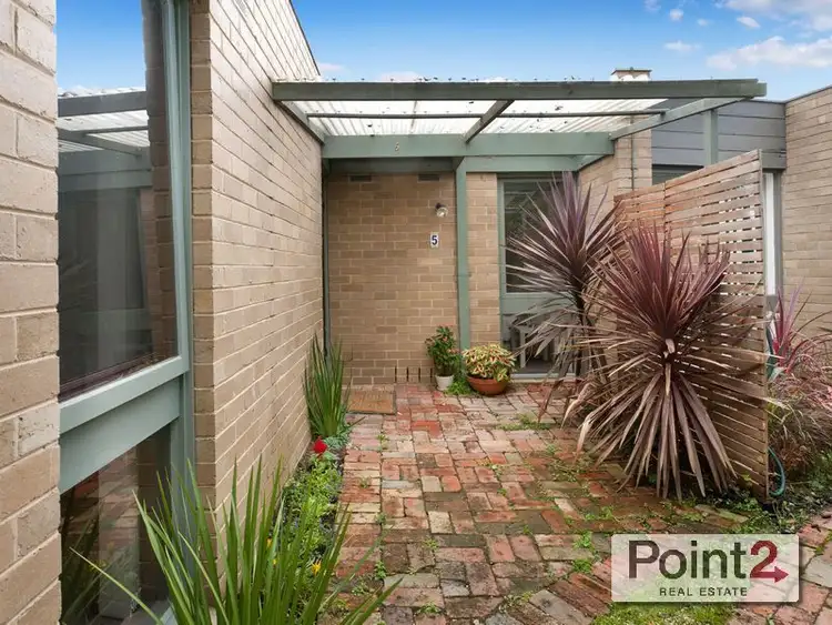 5/125 Mount Eliza Way, Mount Eliza VIC 3930
