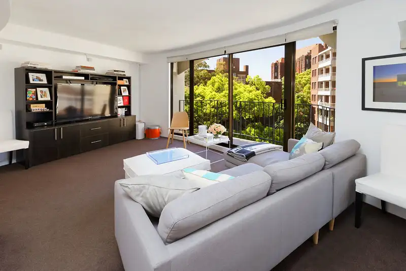 Main view of Homely apartment listing, 402/2 Elizabeth Bay Road, Elizabeth Bay NSW 2011