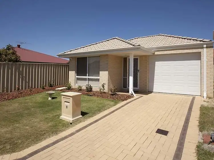 1 Hambly Crescent, Canning Vale WA 6155