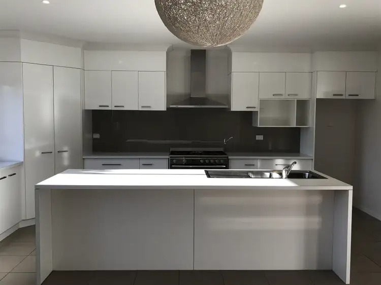 Second view of Homely house listing, 7 Brien Cresent, Wangaratta VIC 3677