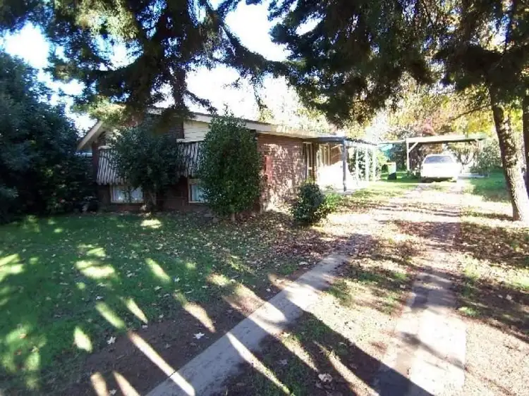 6 Chandler, Porepunkah VIC 3740