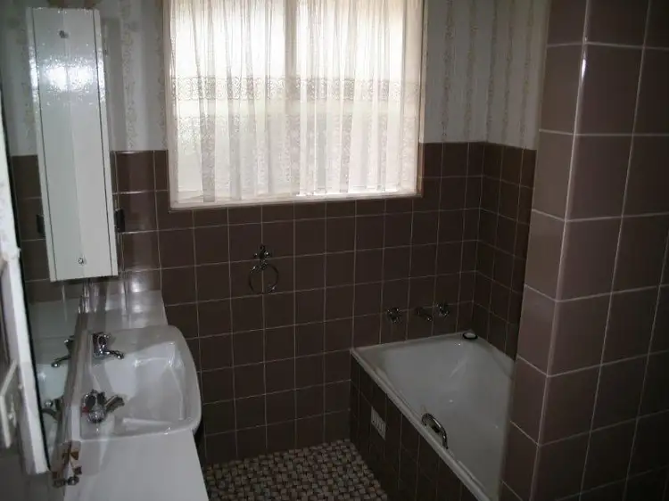 Second view of Homely house listing, 33 Ford Street, Ganmain NSW 2702