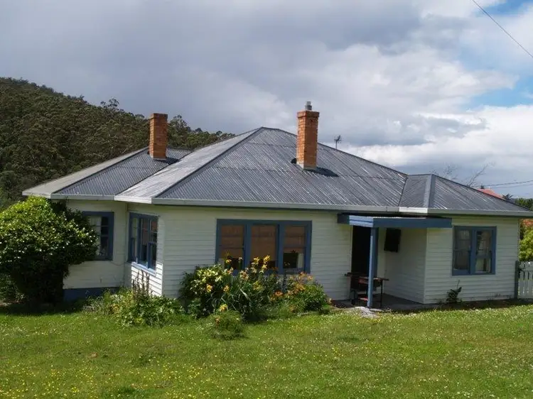 6957 Huon Highway, Dover TAS 7117