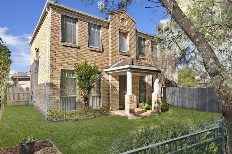 5 Potter Street, Blue Haven NSW 2262