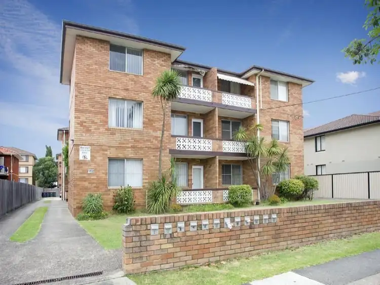 6/31 Fourth Avenue, Campsie NSW 2194