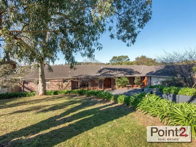 24 Allen Drive, Mount Eliza VIC 3930