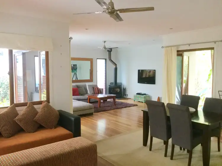 5/3 Sallywattle Drive